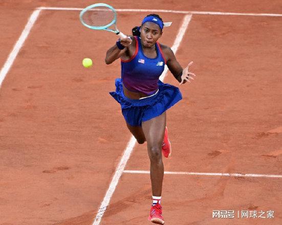 成立体夹击 成立体夹击